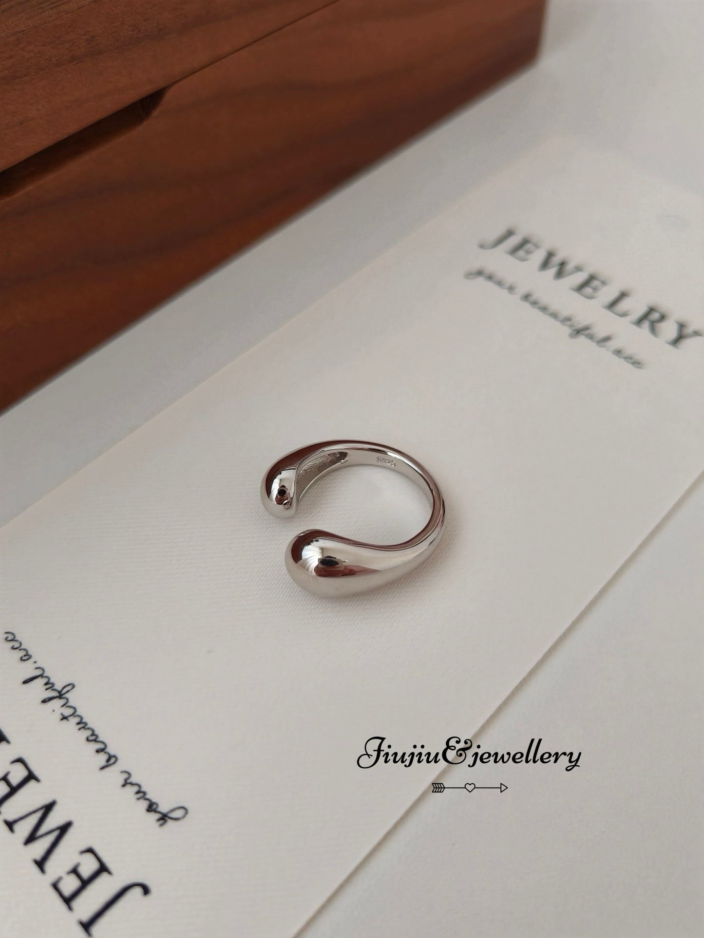 Round Arc Sterling Silver Ring