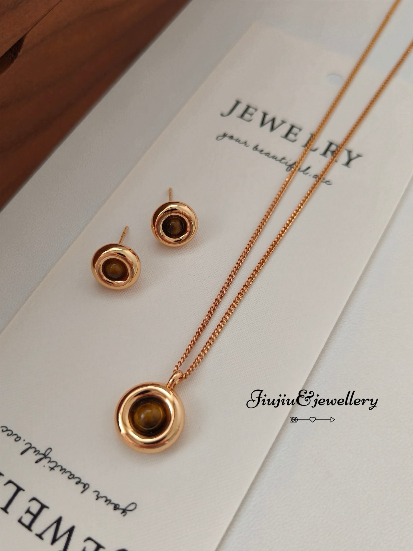 Donut Tiger Eye Stone Necklace