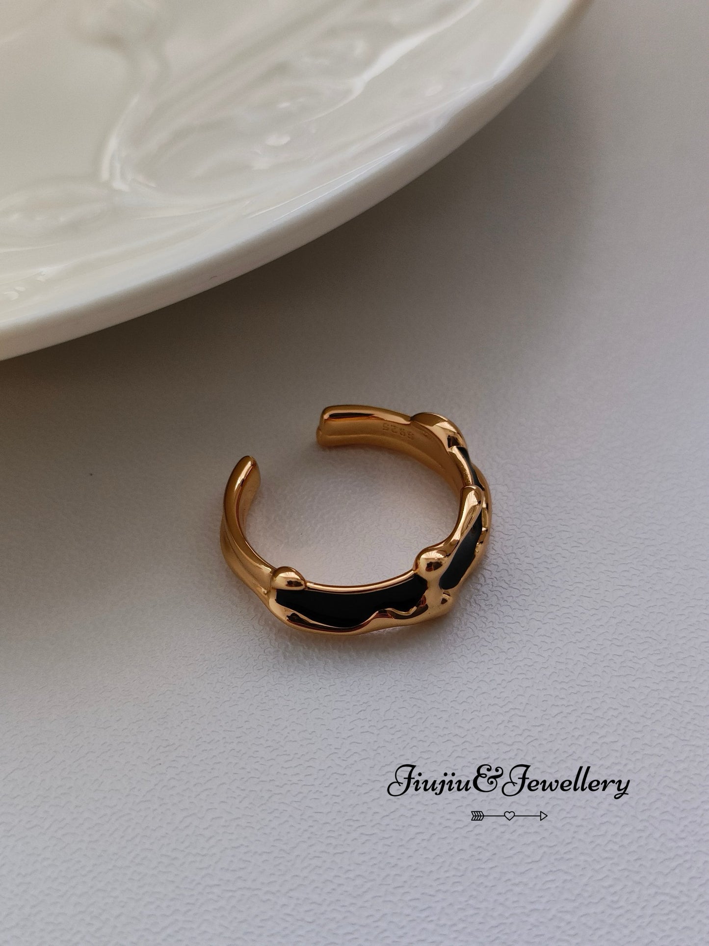 Drip Glaze Open End Ring