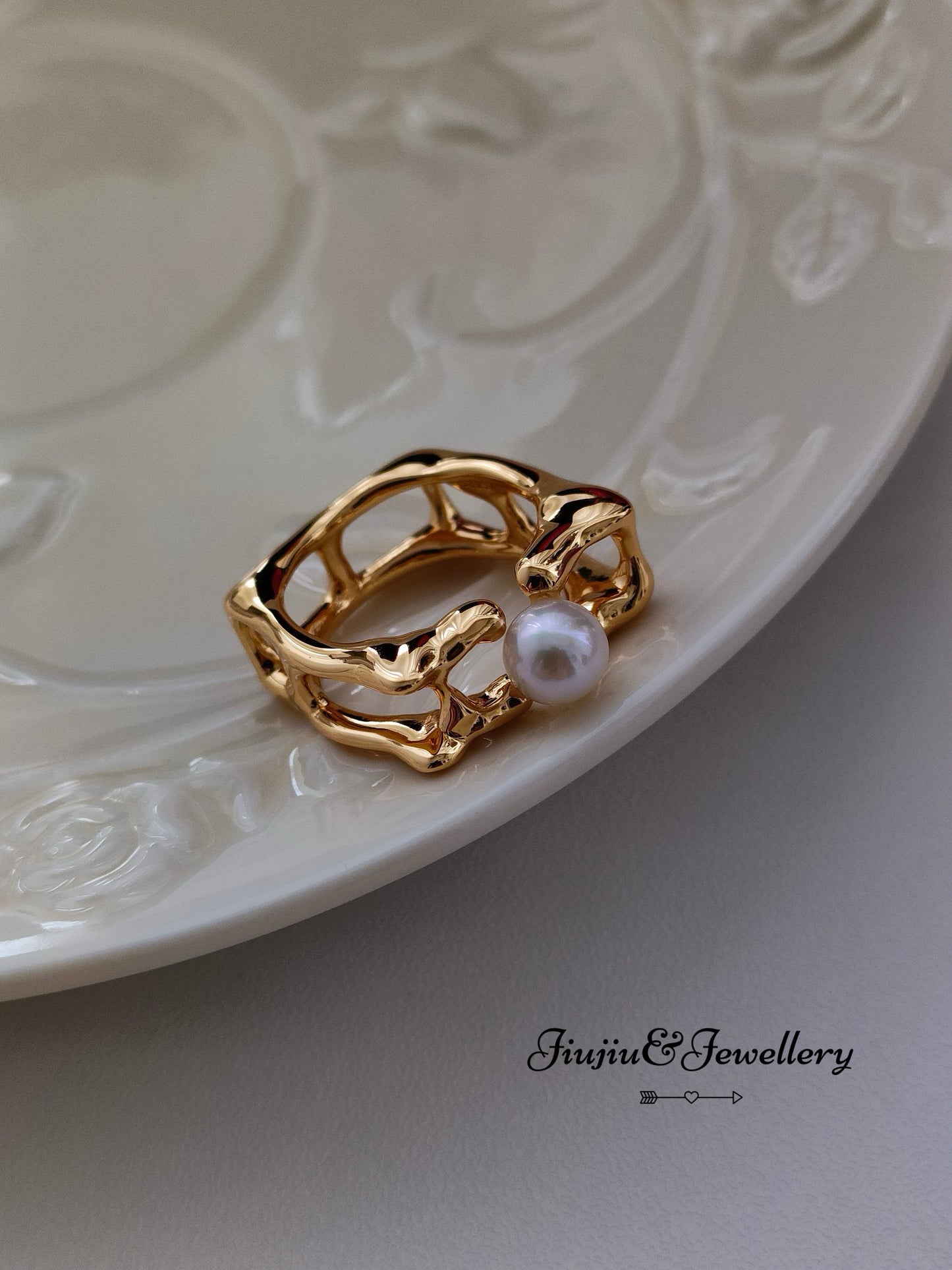 Square Window Shape Ring