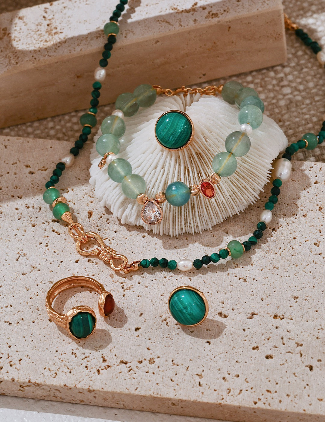 Sterling Silver Fashion Bracelet with Natural Pearls and Green Fluorite Zirconia