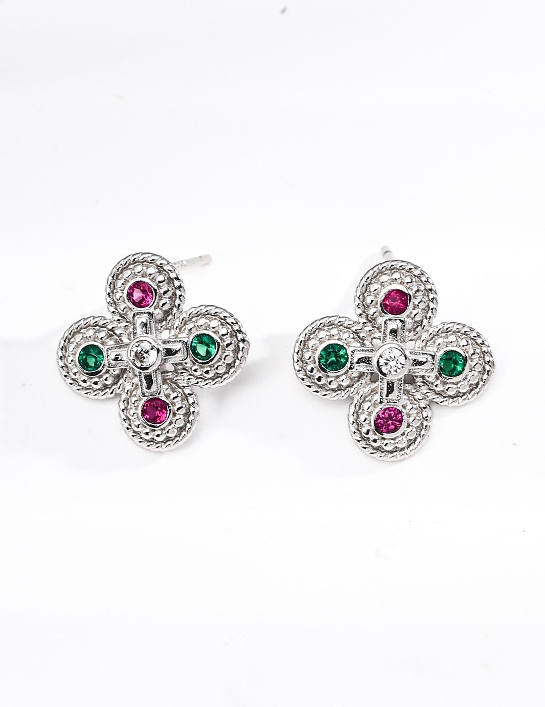 Vintage-inspired Four-Leaf Clover Earrings