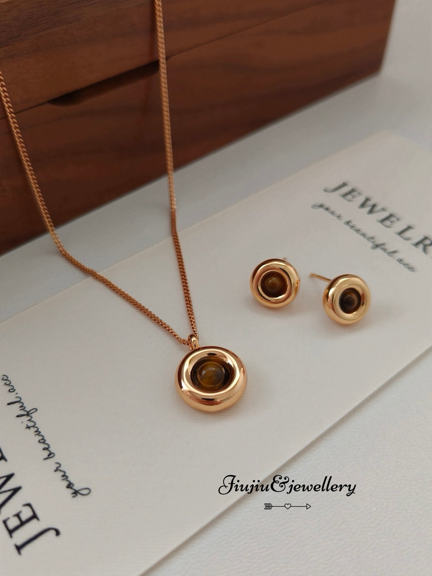Donut Tiger Eye Stone Necklace