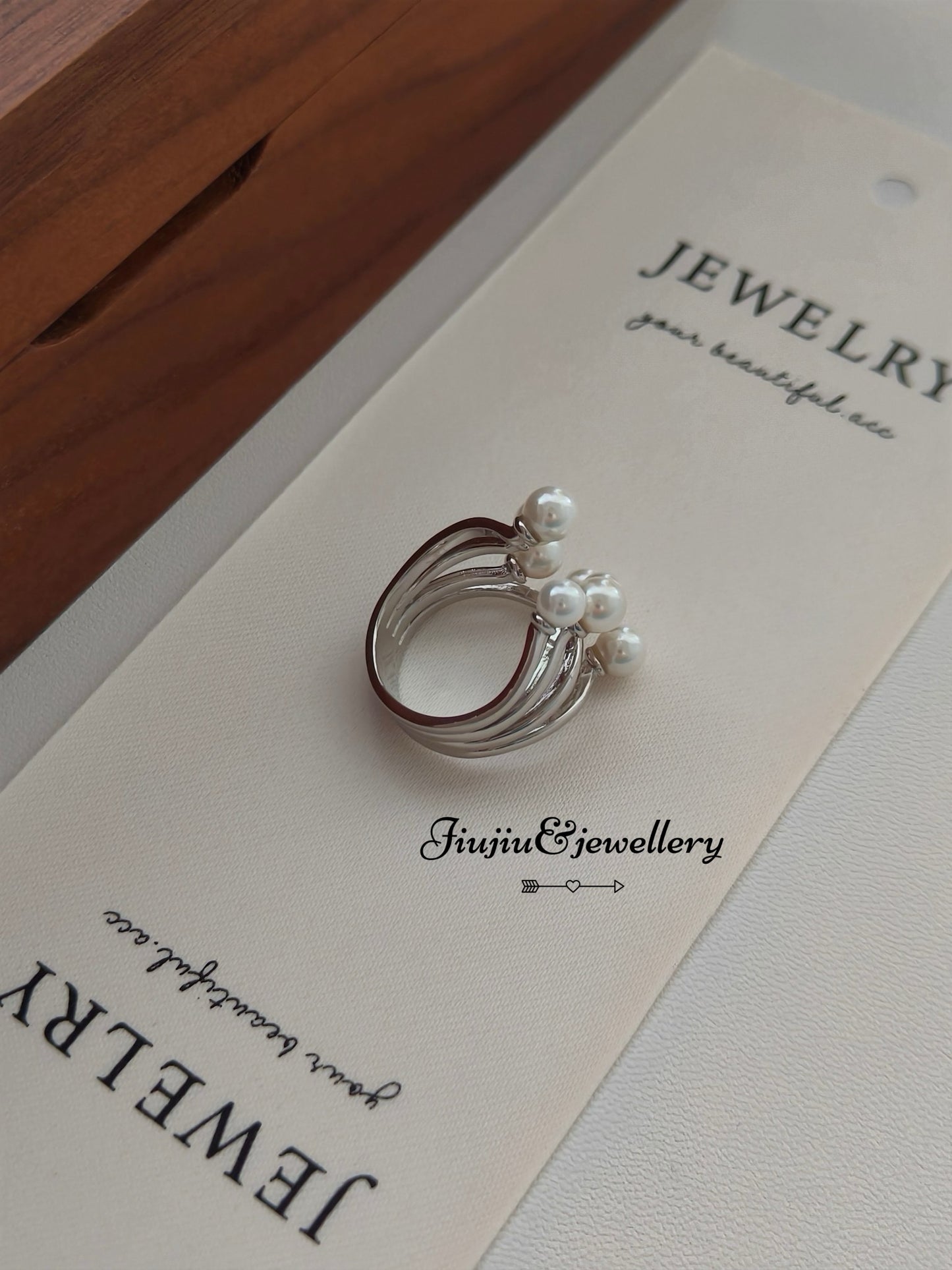 Shell Bead Pistil Pearl Ring
