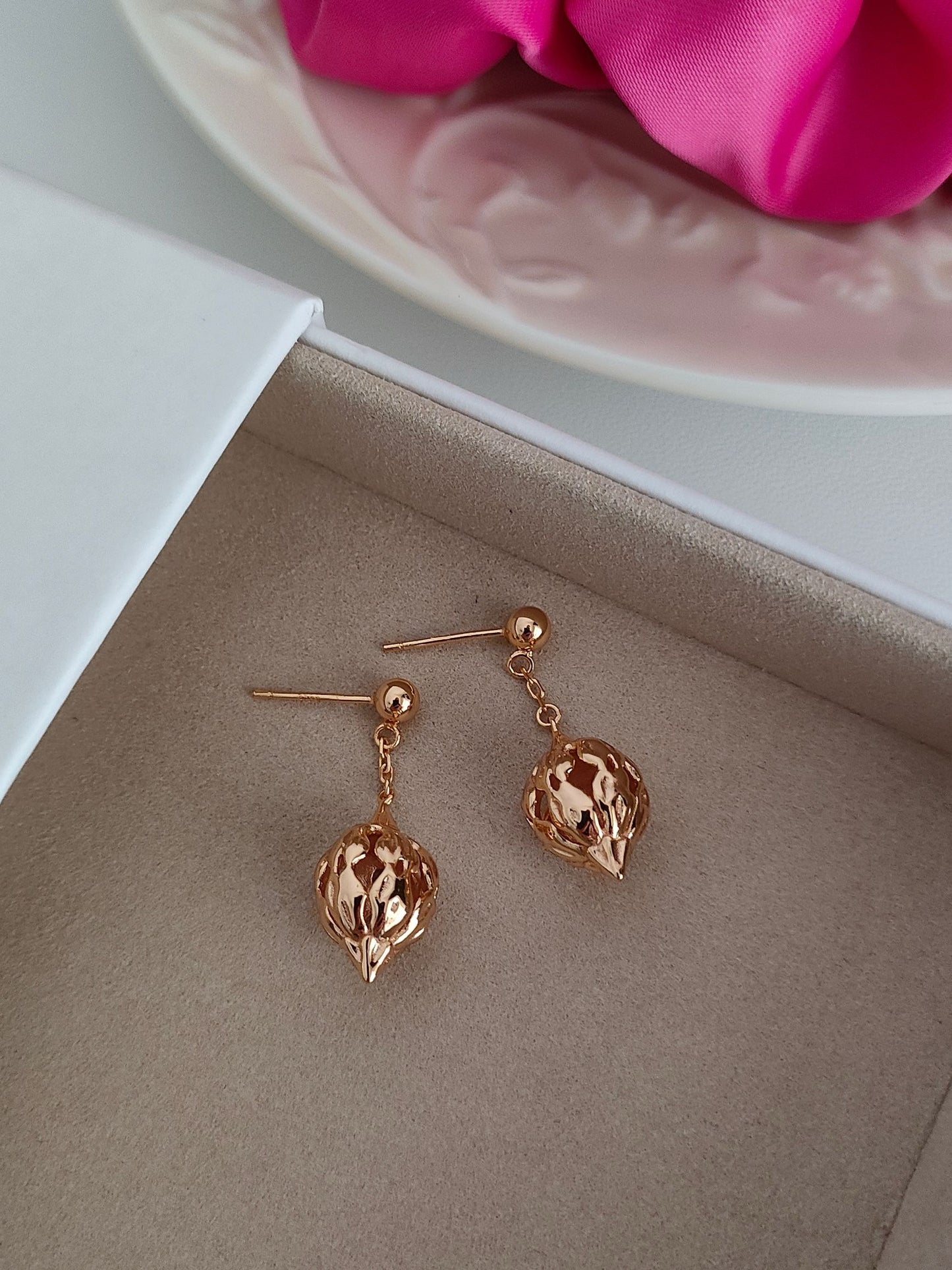 Tapered Lantern Earrings