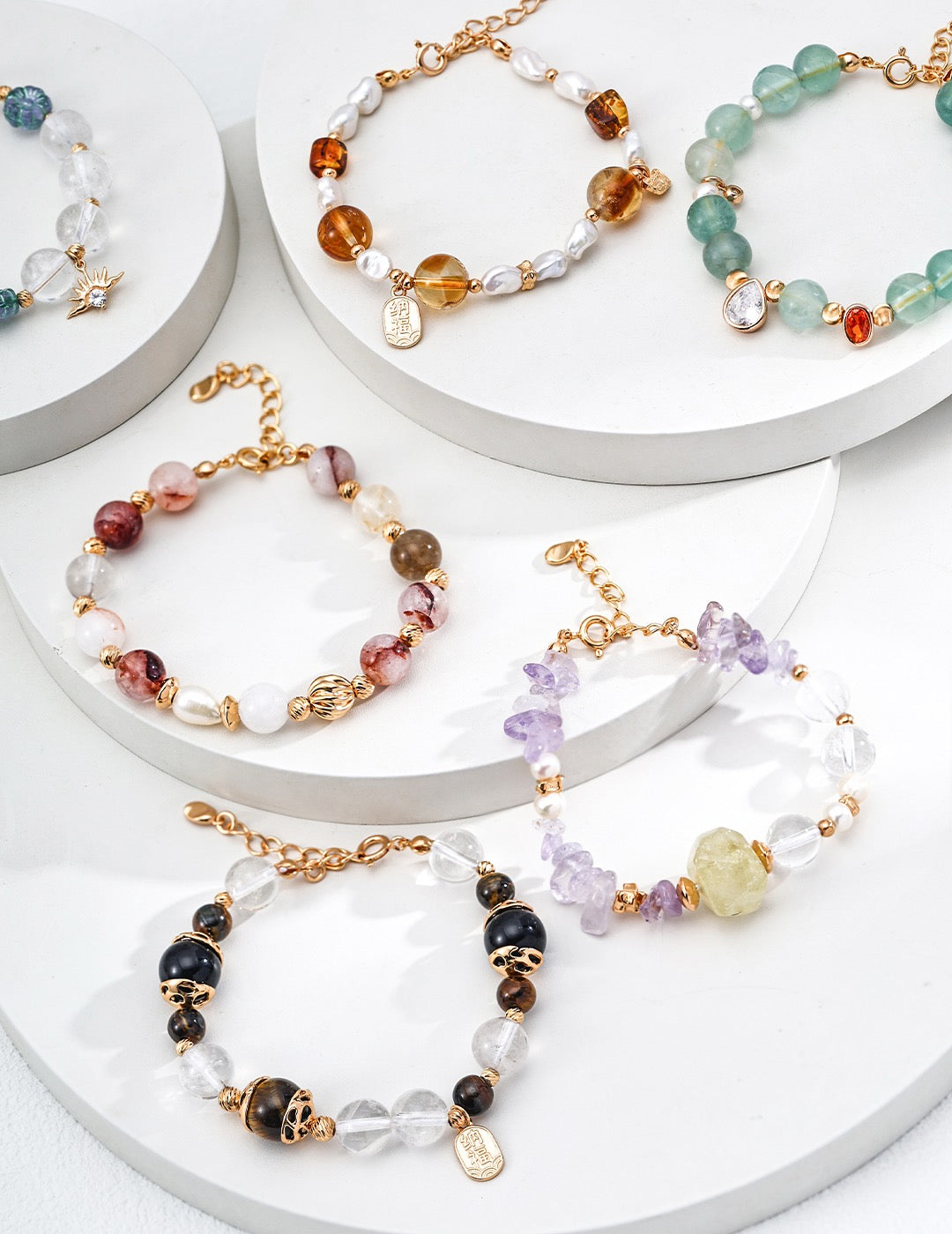 Sterling Silver Fashion Bracelet with Natural Pearls and Green Fluorite Zirconia